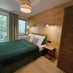 Dk Hotelove شقة غيجيتسكو