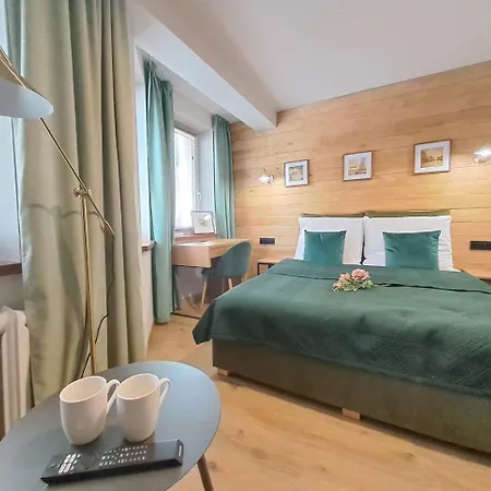 アパート Dk Hotelove *