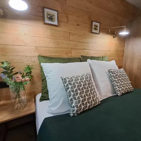 Dk Hotelove Apartment *
